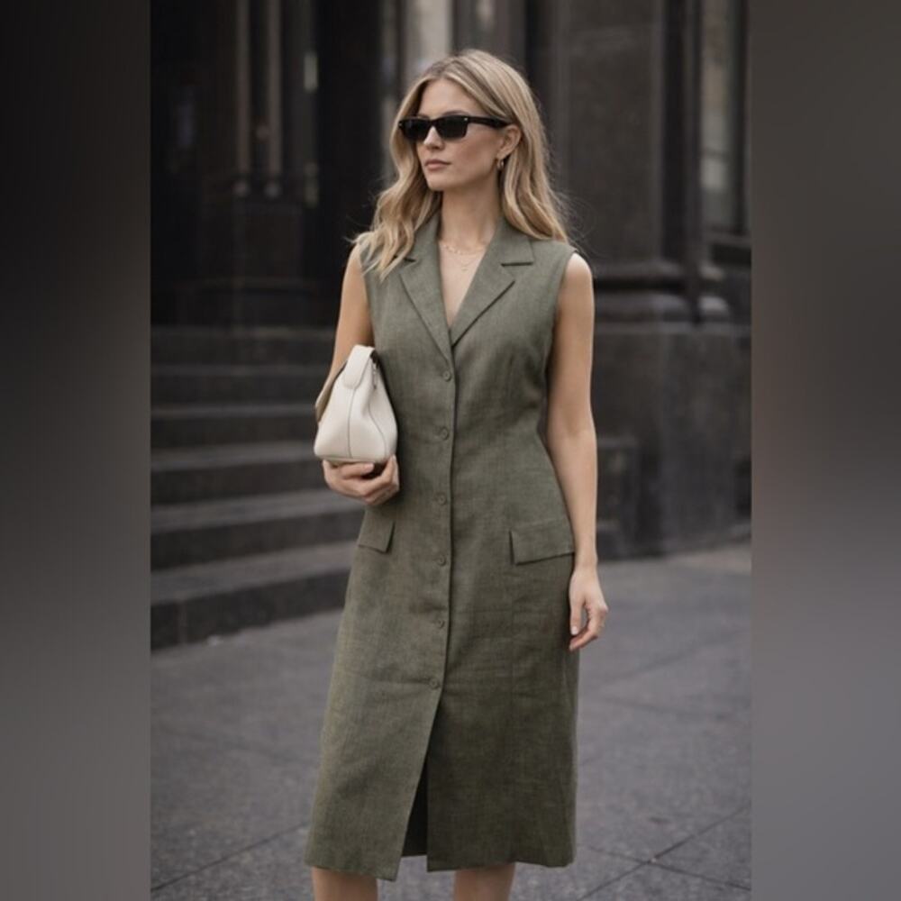 Minimalist Vest Dress Sz. 8 Olive Green Sleeveless Button Front 90s Office Chic